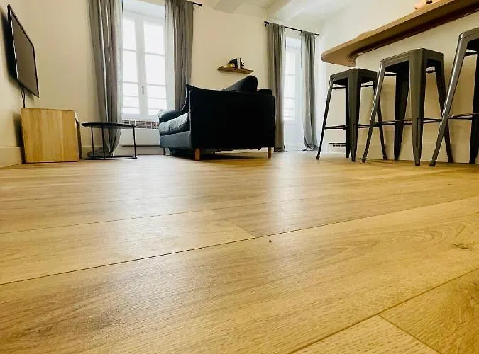 Superbe T2 En Plein Centre D'ajaccio, Rue Fesch Ajaccio (Corsica)